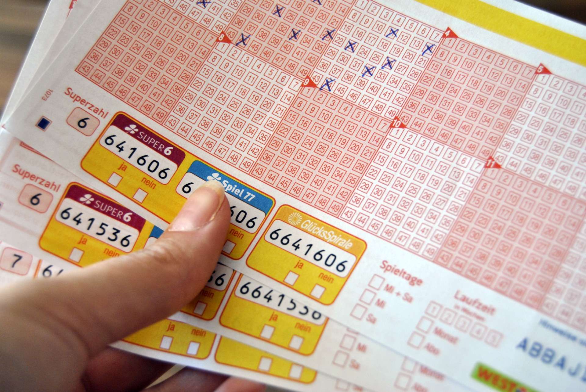 高額宝くじが当たりました!